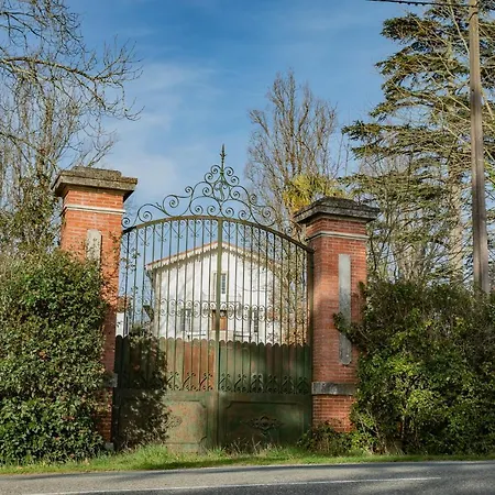 Maison De Village -8 Pers- Piscine Chauffee & Cuisine D'ete En Gascogne *