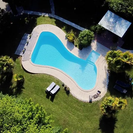 Villa Maison De Village -8 Pers- Piscine Chauffee & Cuisine D'ete En Gascogne *