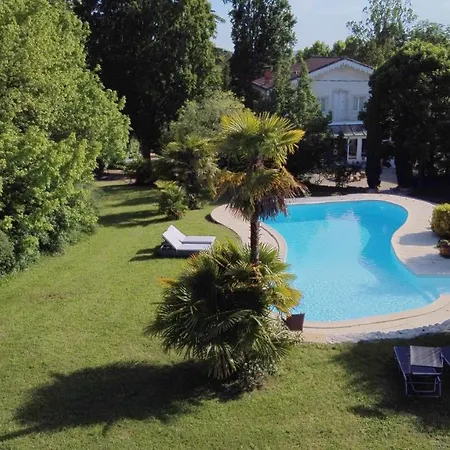Maison De Village -8 Pers- Piscine Chauffee & Cuisine D'ete En Gascogne * Mézin